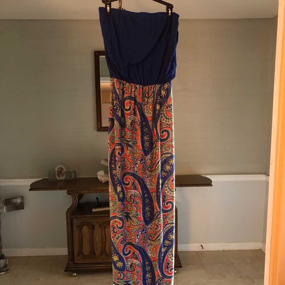 Maxi dress